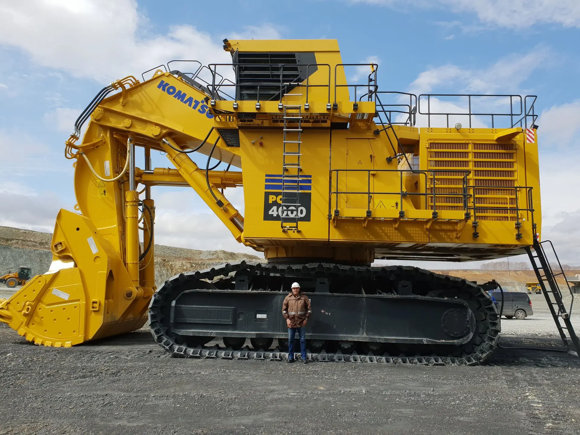 Komatsu PC4000 Excavator