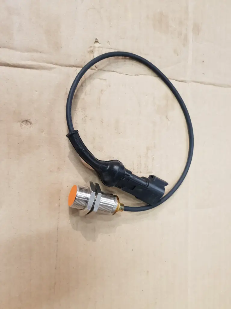 [KMP-S-1NI9PO] Sensor for Komatsu PC3000, PC4000, PC5500, PC7000, PC8000 - ref. 99949740